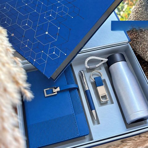 Coffret Horizon 3 volets, n° 13